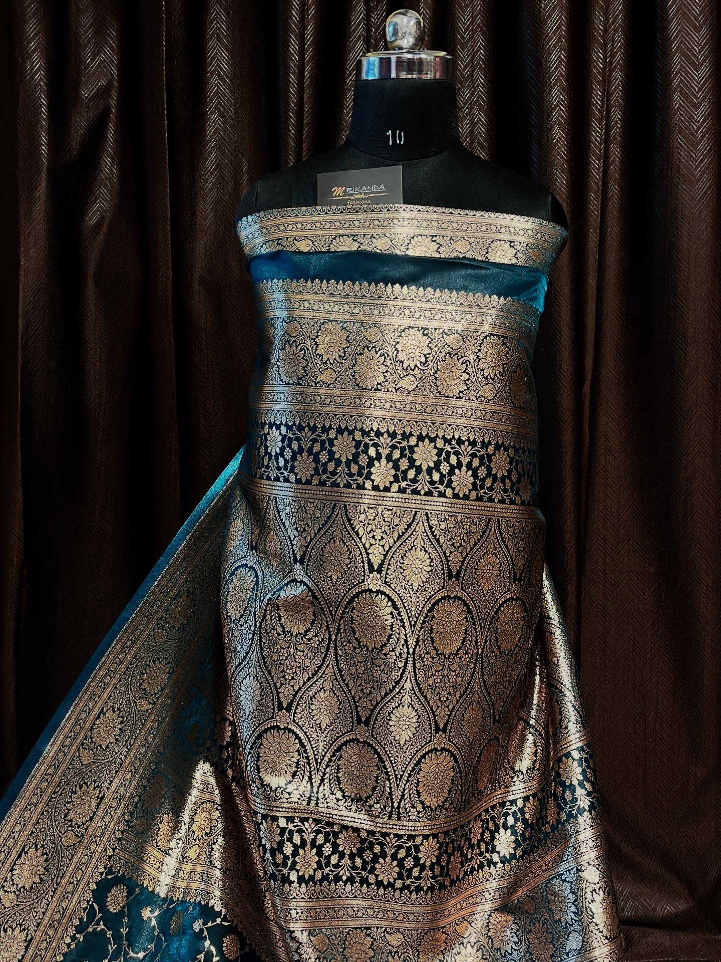 Banarasi Pure Jaal Katan (Bottle Green) - Image 3